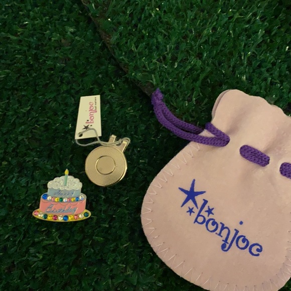 Golf ball marker - Picture 2 of 2